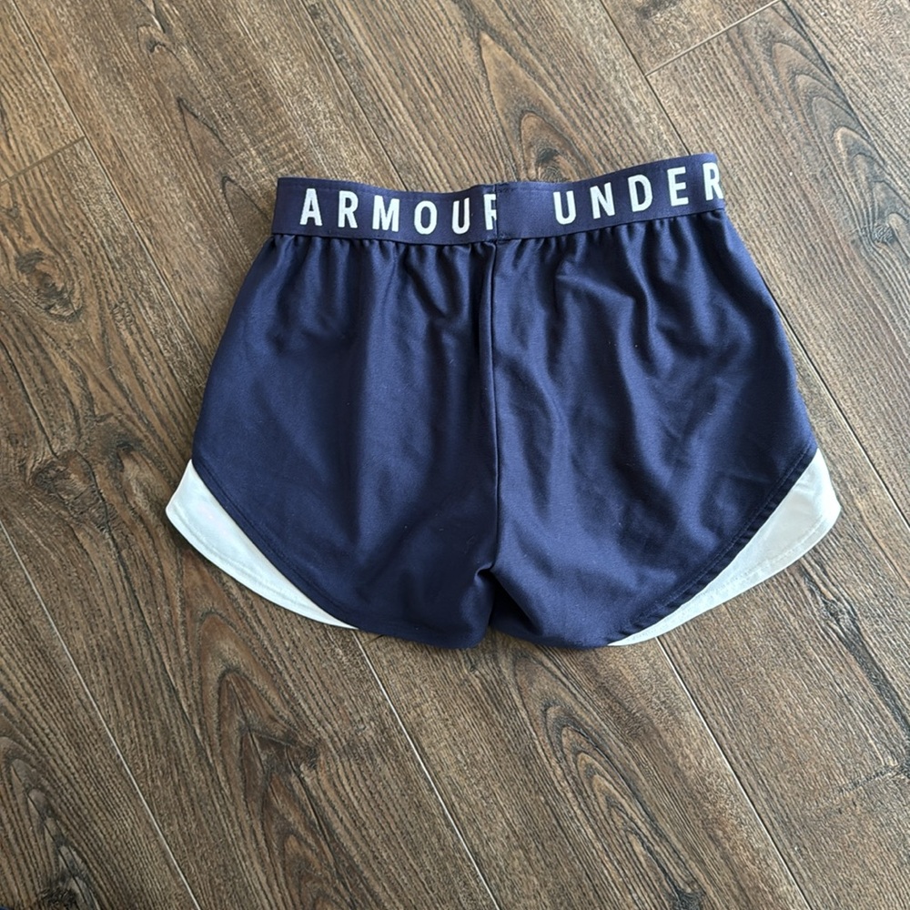 Under Armour Athletic Shorts Set ladies XS (2 pair) - Picture 4 of 8